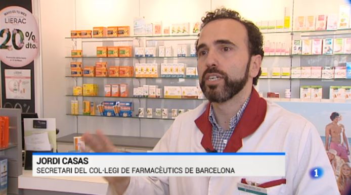 Jordi Casas atenent a L'informatiu de TVE Catalunya. (Imatge: RTVE.es)